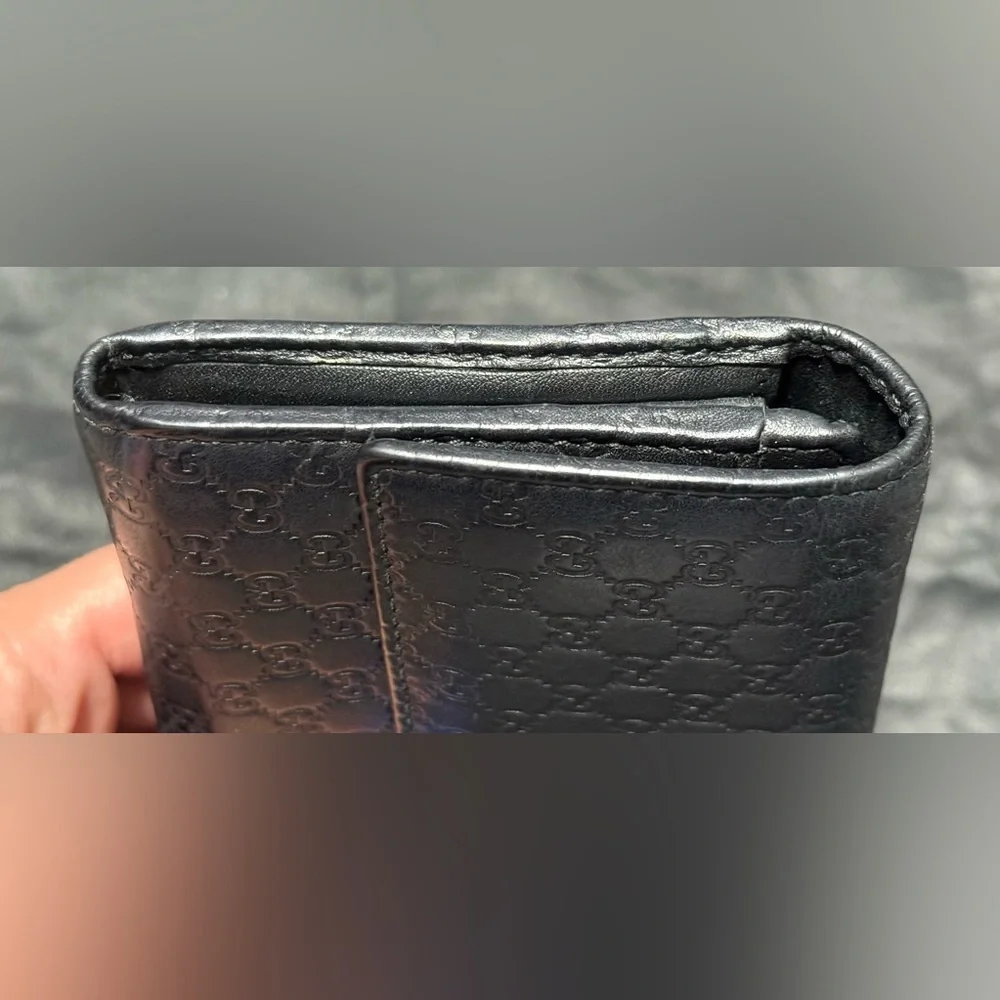 Gucci microguccissma black wallet